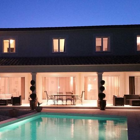 Le Clos D'Uzes - B&B Εξωτερικό φωτογραφία