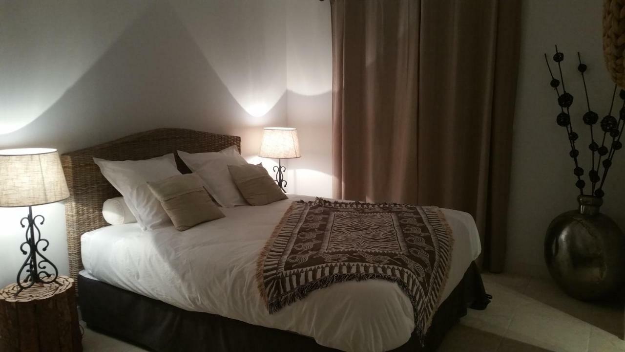 Le Clos D'Uzes - B&B Εξωτερικό φωτογραφία