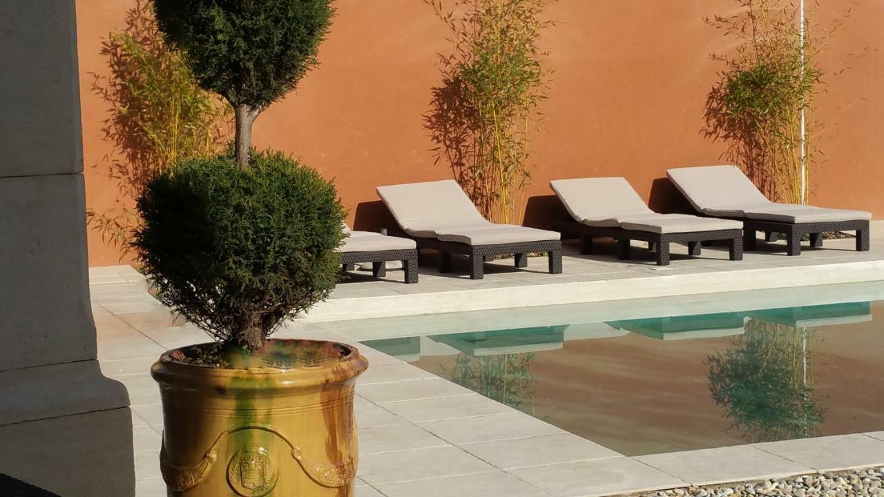 Le Clos D'Uzes - B&B Εξωτερικό φωτογραφία