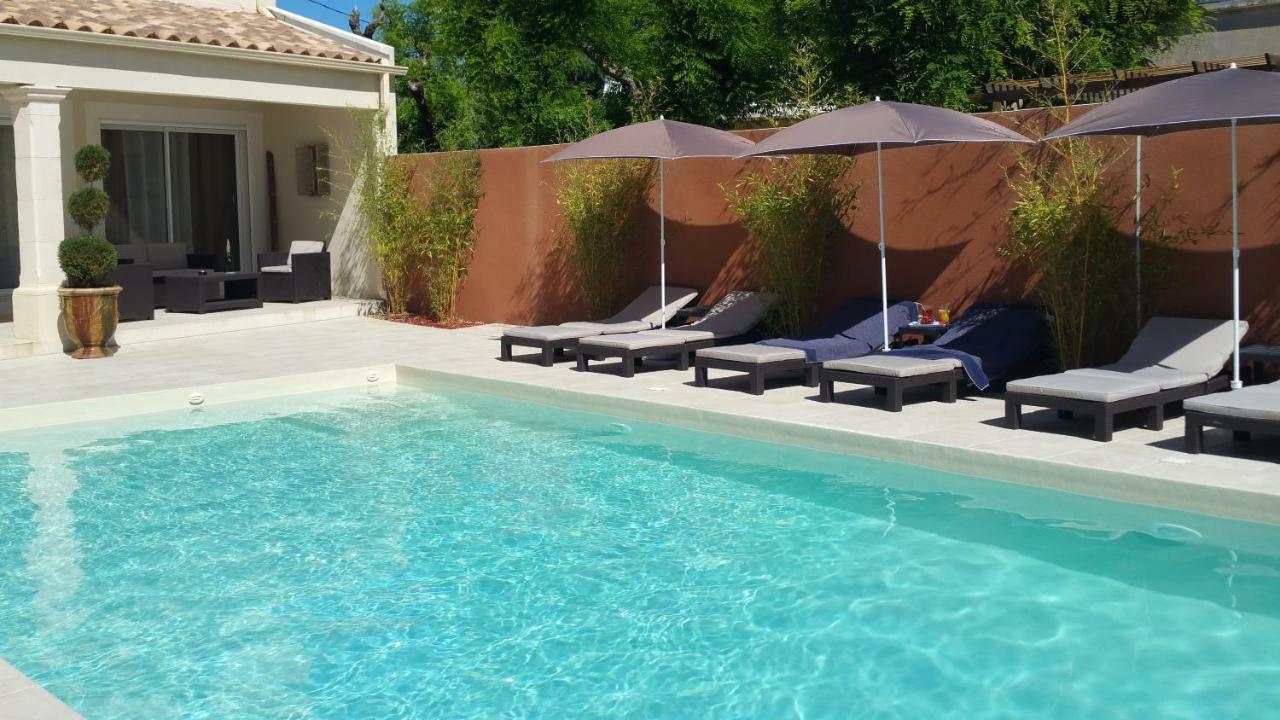 Le Clos D'Uzes - B&B Εξωτερικό φωτογραφία