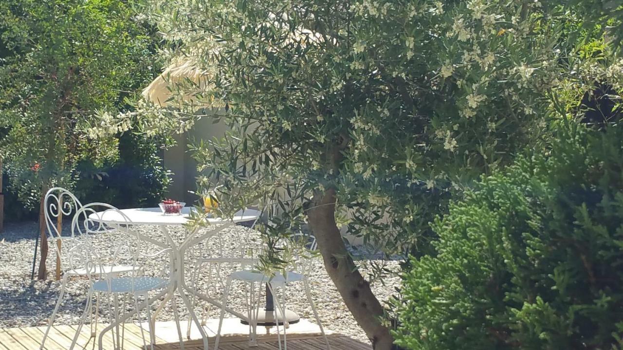 Le Clos D'Uzes - B&B Εξωτερικό φωτογραφία